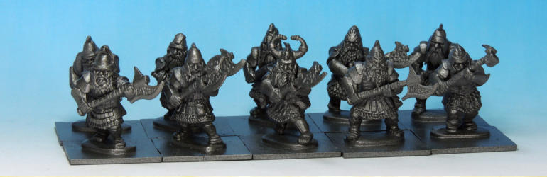 Armoured Dwarves – Kings Body Guard primed with Platemail (lots of armour so it made sense).