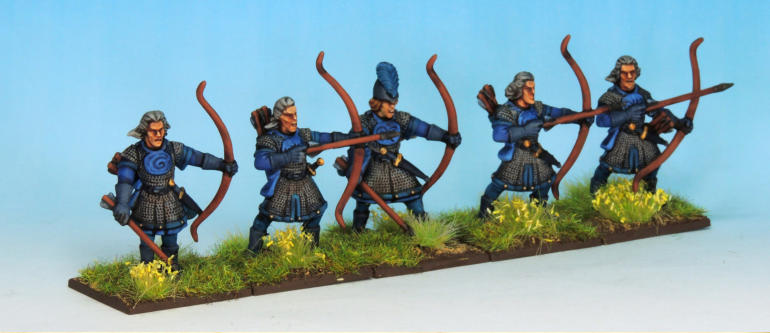 The units of armoured elves are similarly just built from the box. 
