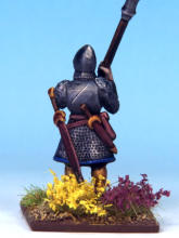 Finished with a spray of Anti Shine Matt Varnish for a subtle sheen, enhancing darker tones like armour. A drop of gloss varnish on jewels adds a final highlight.