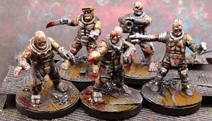 Douglas Hooker. Red Star Automatons. Nicely executed battered look for the group, including lots of blood and dust, simple but effective basing unifies the whole group.
