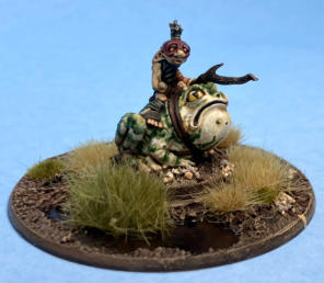 Wartnose Jouster Riding a Hornfrog mounted on a 25mm base and its 60mm jousting base.